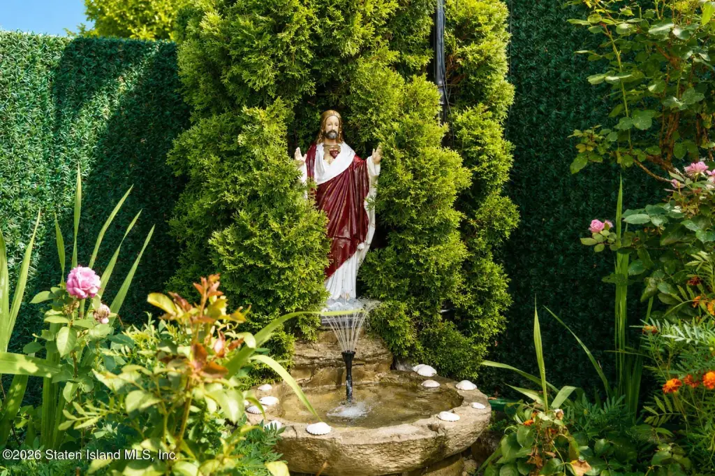Picture 46