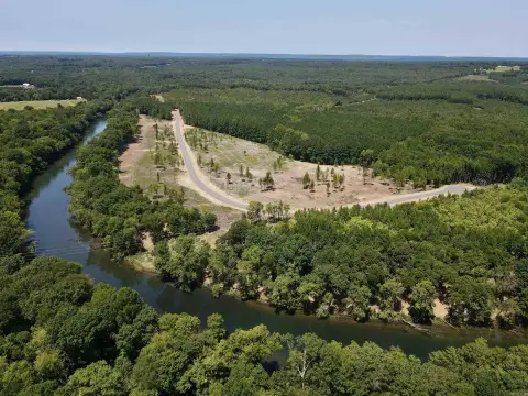 Riverfront Acreage on Little Red
