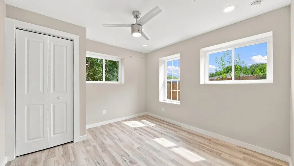 Picture 37