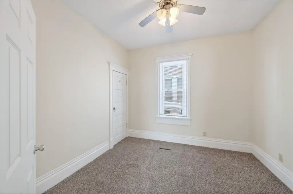 Picture 18