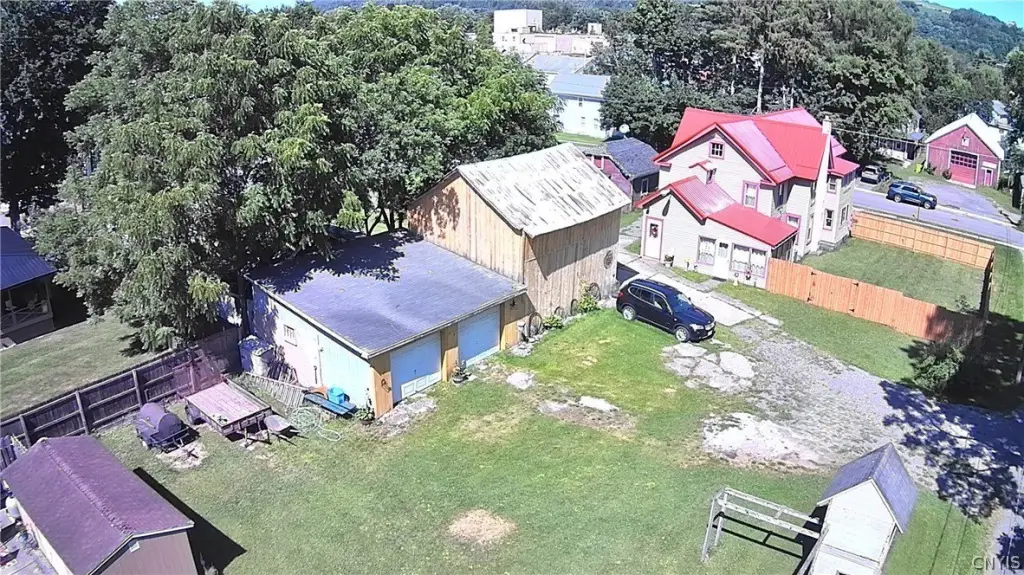 Picture 4