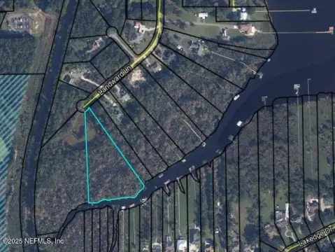 Land Parcel in Middleburg, FL