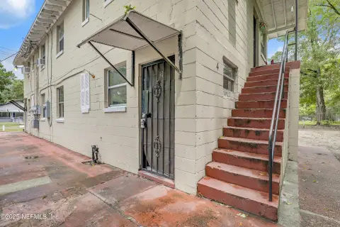 Income-Producing Jacksonville Multifamily Property