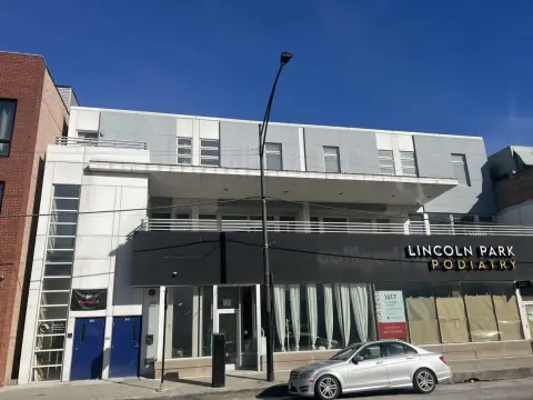 Lincoln Park Office Space Available