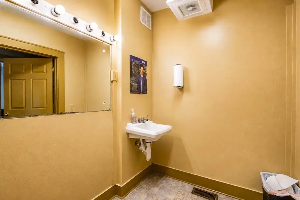 Picture 6