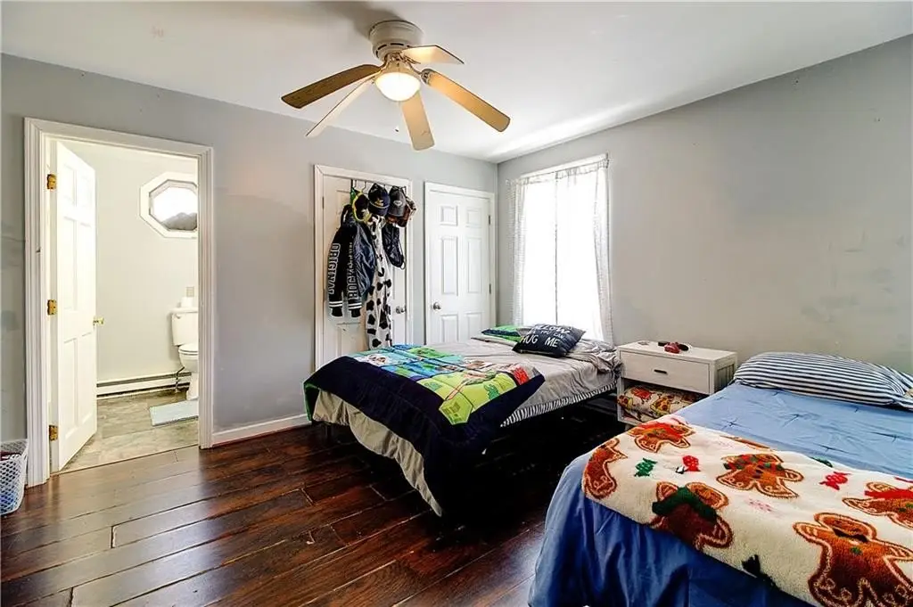 Picture 10