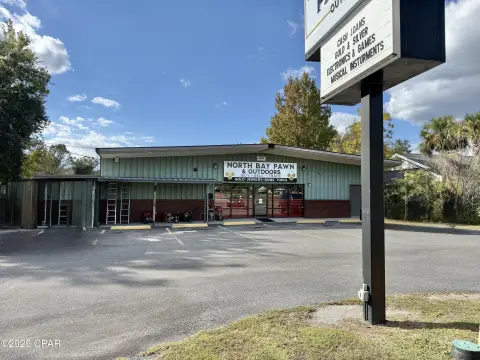 Versatile Commercial Property on Ohio Ave