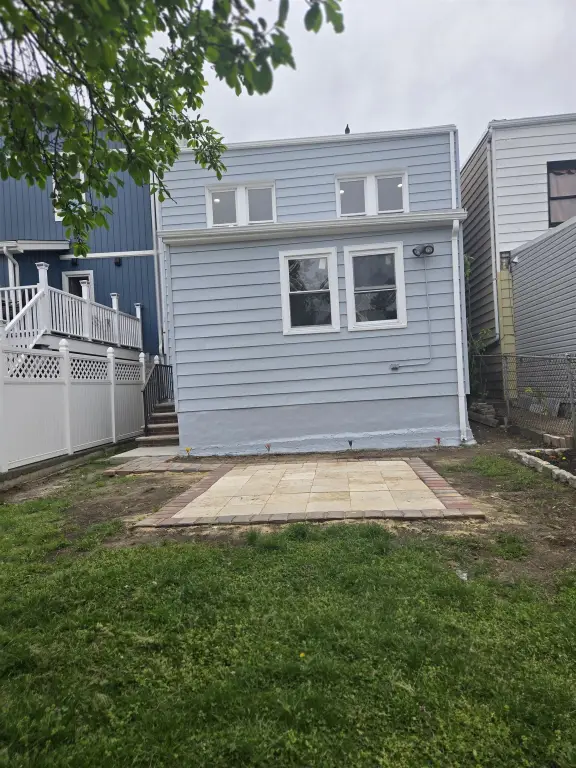 Picture 19