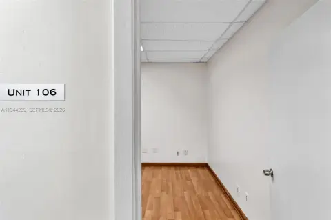 Move-In Ready Hollywood Office Spaces