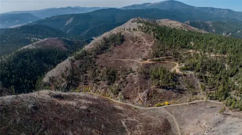 Montana Land with Mountain Views