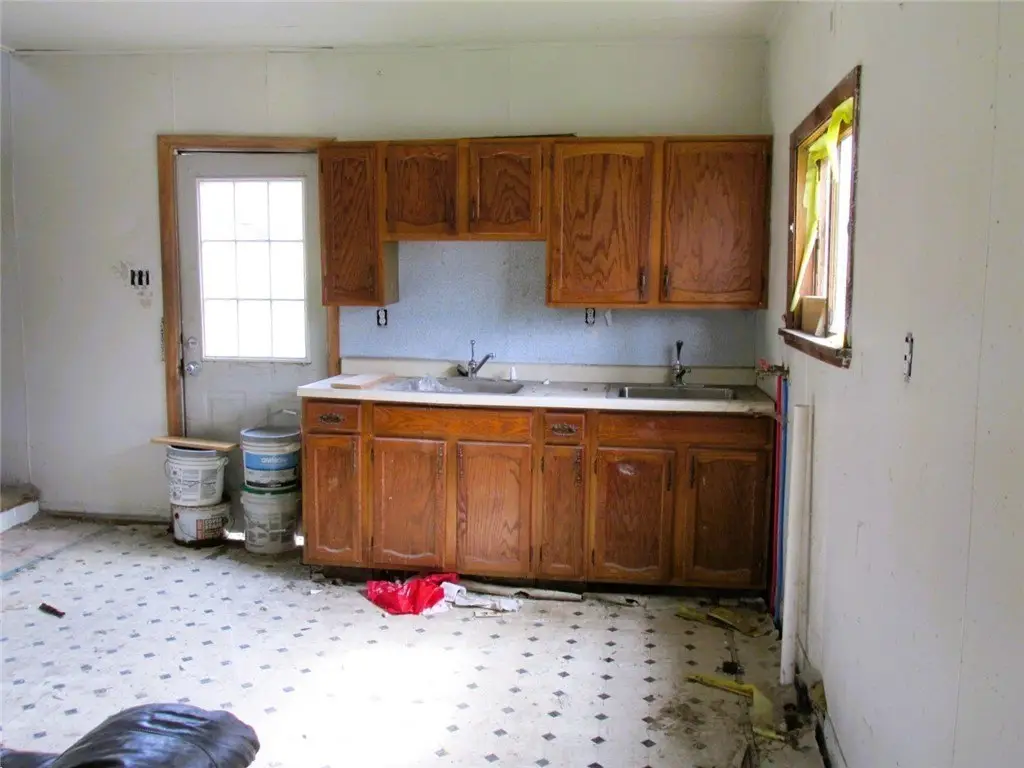 Picture 8