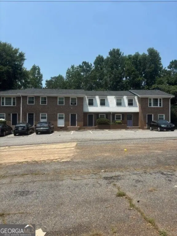 180 Chalfont Ln, Athens, GA 30606