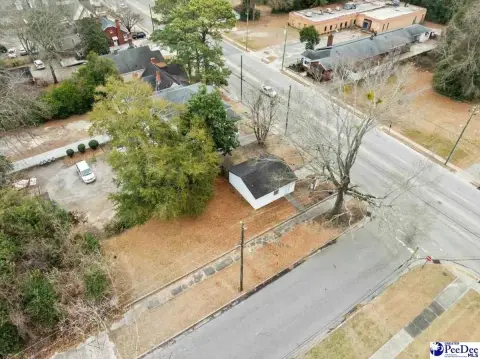 Florence Commercial Building on Evans