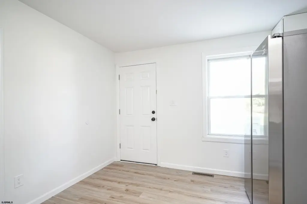 Picture 10