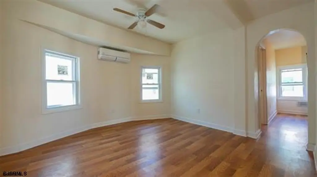 Picture 9