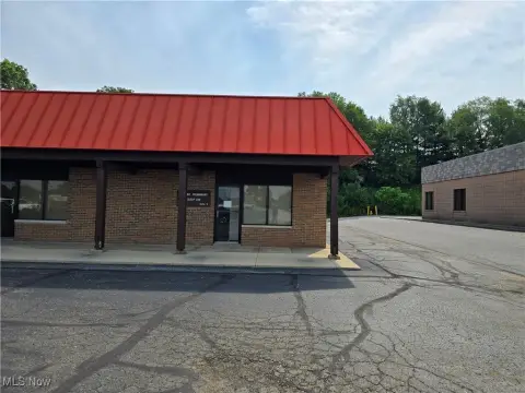 Barberton Commercial Space Near Hospital