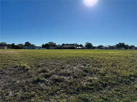 Residential Land in Sebring, Florida