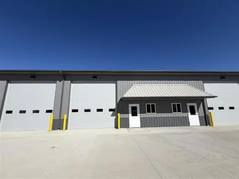 Flex Space with Drive-Through