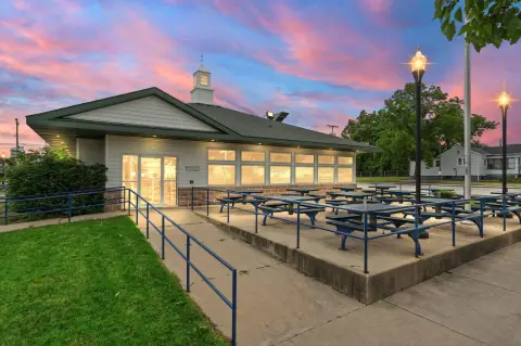 Restaurant Space in Downtown Michigan