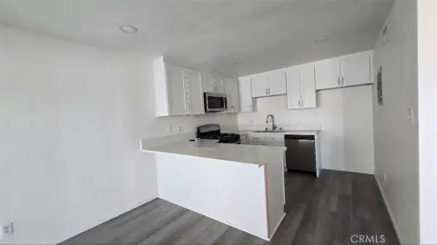 Quadplex Unit with Laundry Room