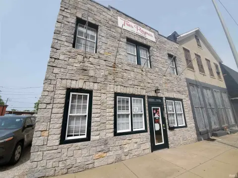 Evansville Restaurant/Bar Space Available