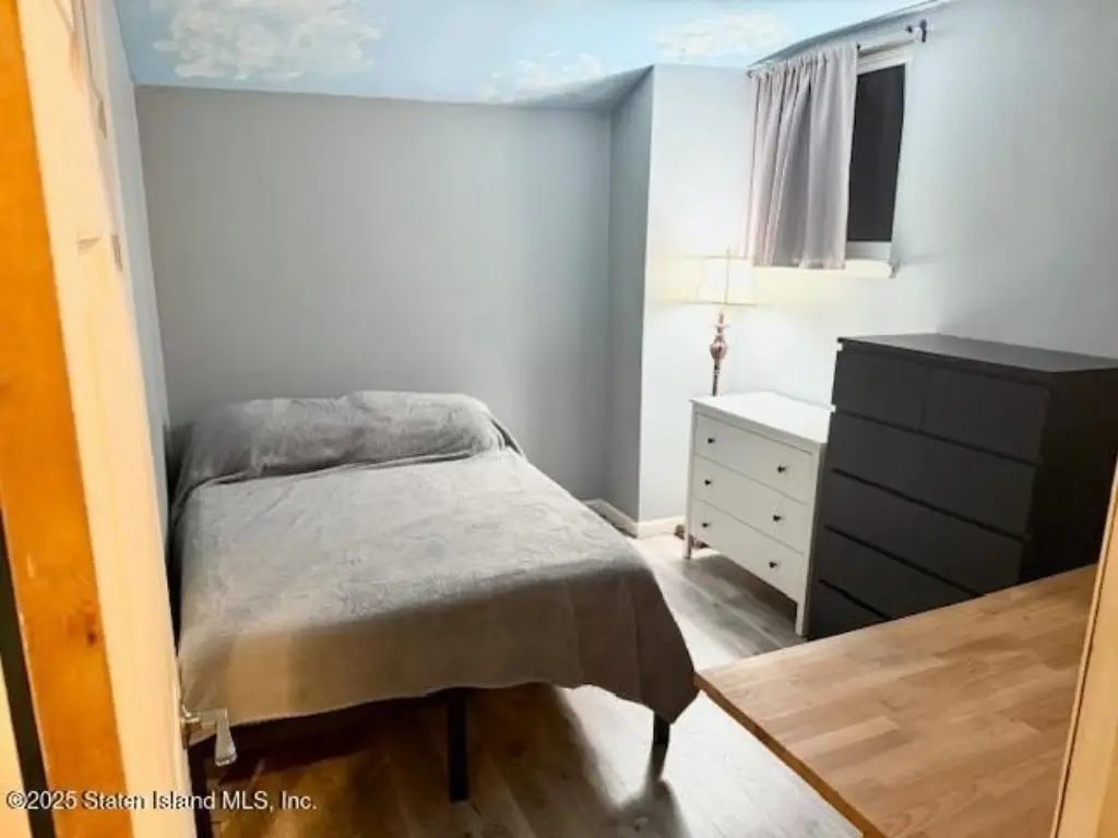 Picture 27