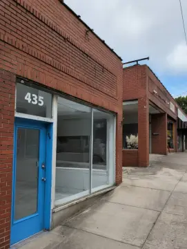 Downtown Hendersonville Retail Space Available