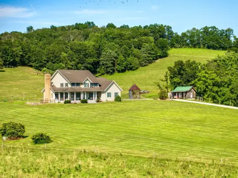Linden, PA Farm Estate