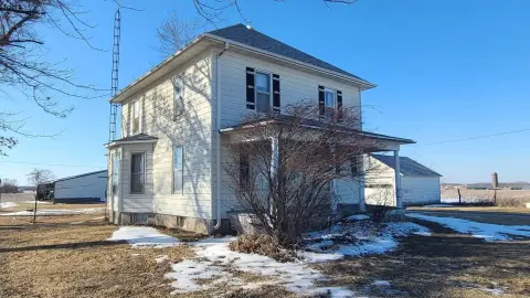 Donnellson Farm/Estate Offered in Tracts