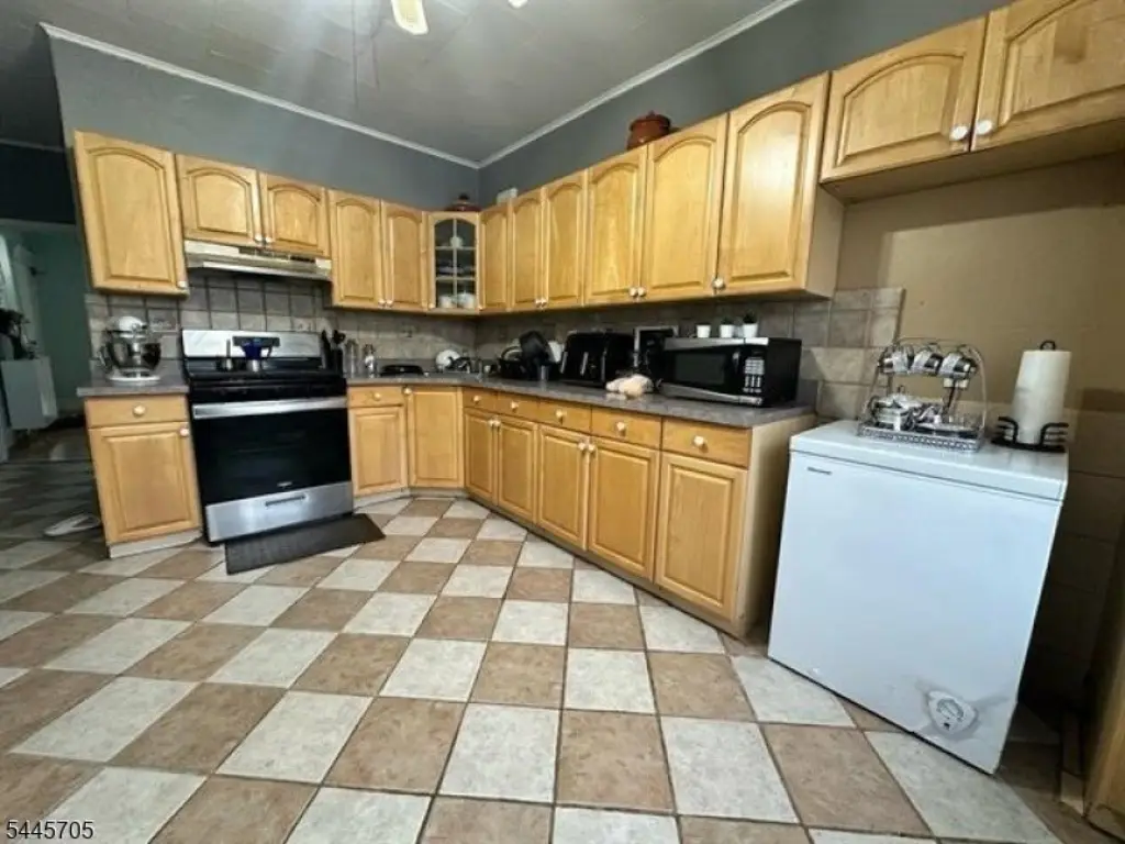 Picture 5