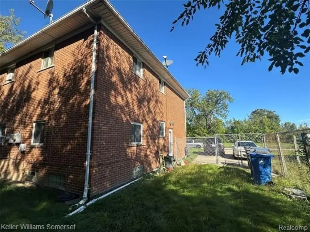 Picture 3
