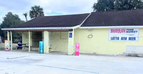 Turnkey Sanford Convenience Store Opportunity