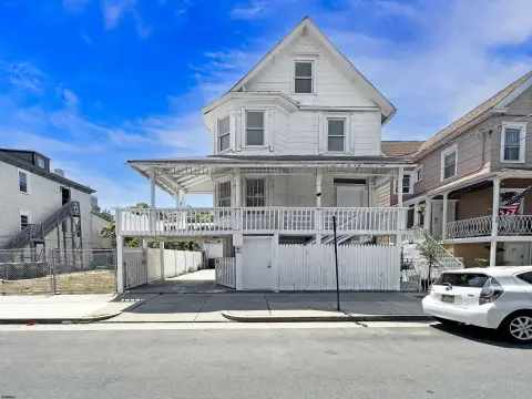 Atlantic City Income-Producing Triplex