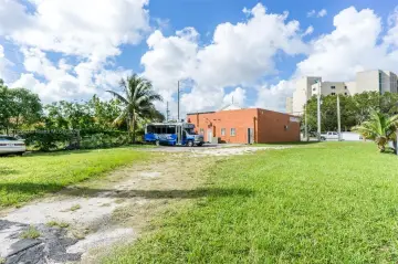 Miami Commercial Building Investment Opportunity