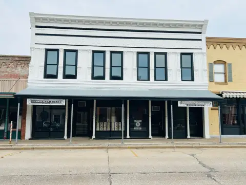 Barry, IL Commercial Property