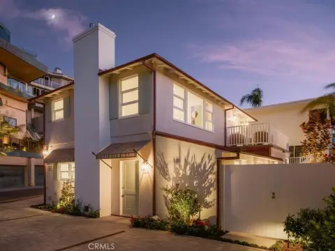 Renovated Two-Unit Duplex