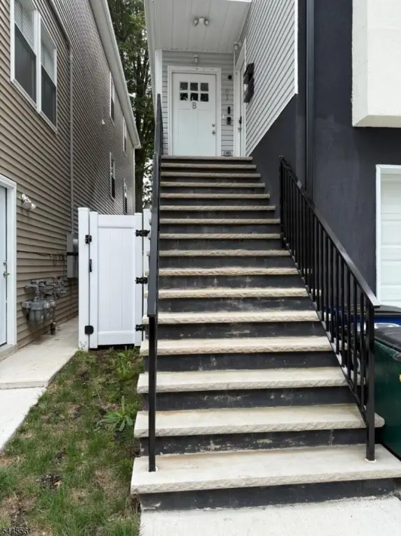 Picture 2