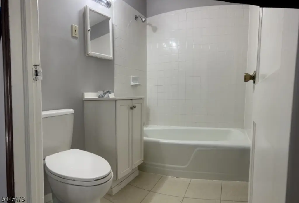Picture 19