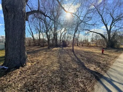 Vacant Land Near Crystal Lake