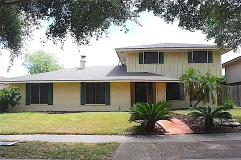 Income-Producing Duplex Near Texas A&M