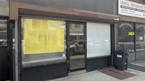 Flushing Mixed-Use Property For Rent