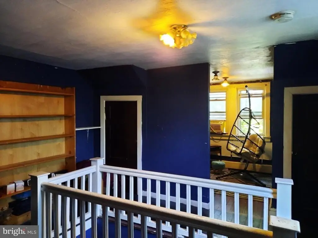 Picture 19
