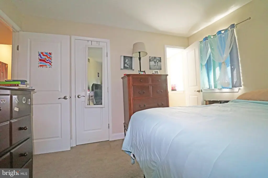 Picture 30