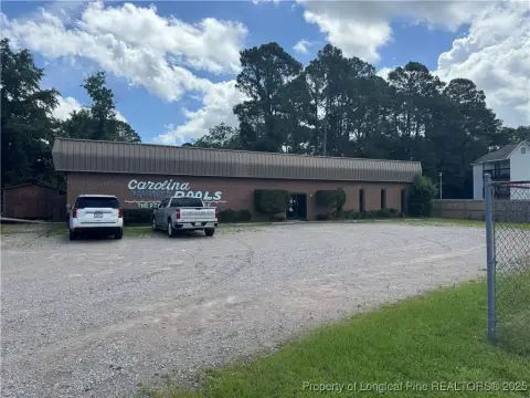 Fayetteville Showroom and Warehouse