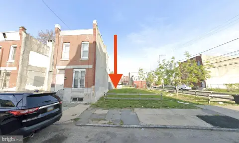 Land in Philadelphia Development Area