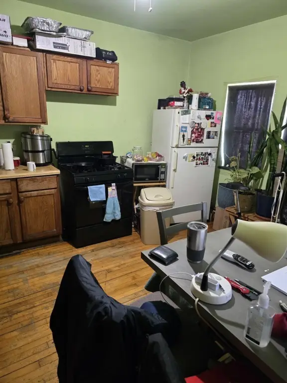 Picture 10