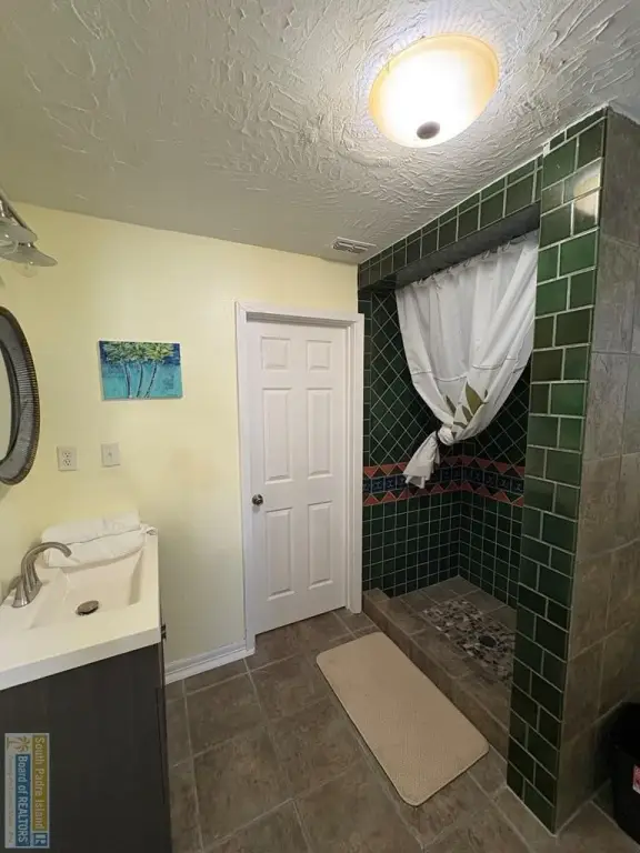 Picture 30