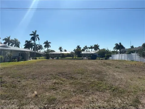 Cape Coral Waterfront Lot