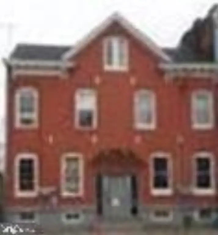 E State St, Trenton, NJ 08609