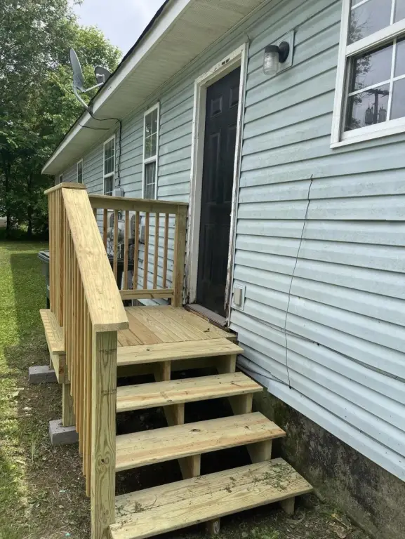 Picture 4